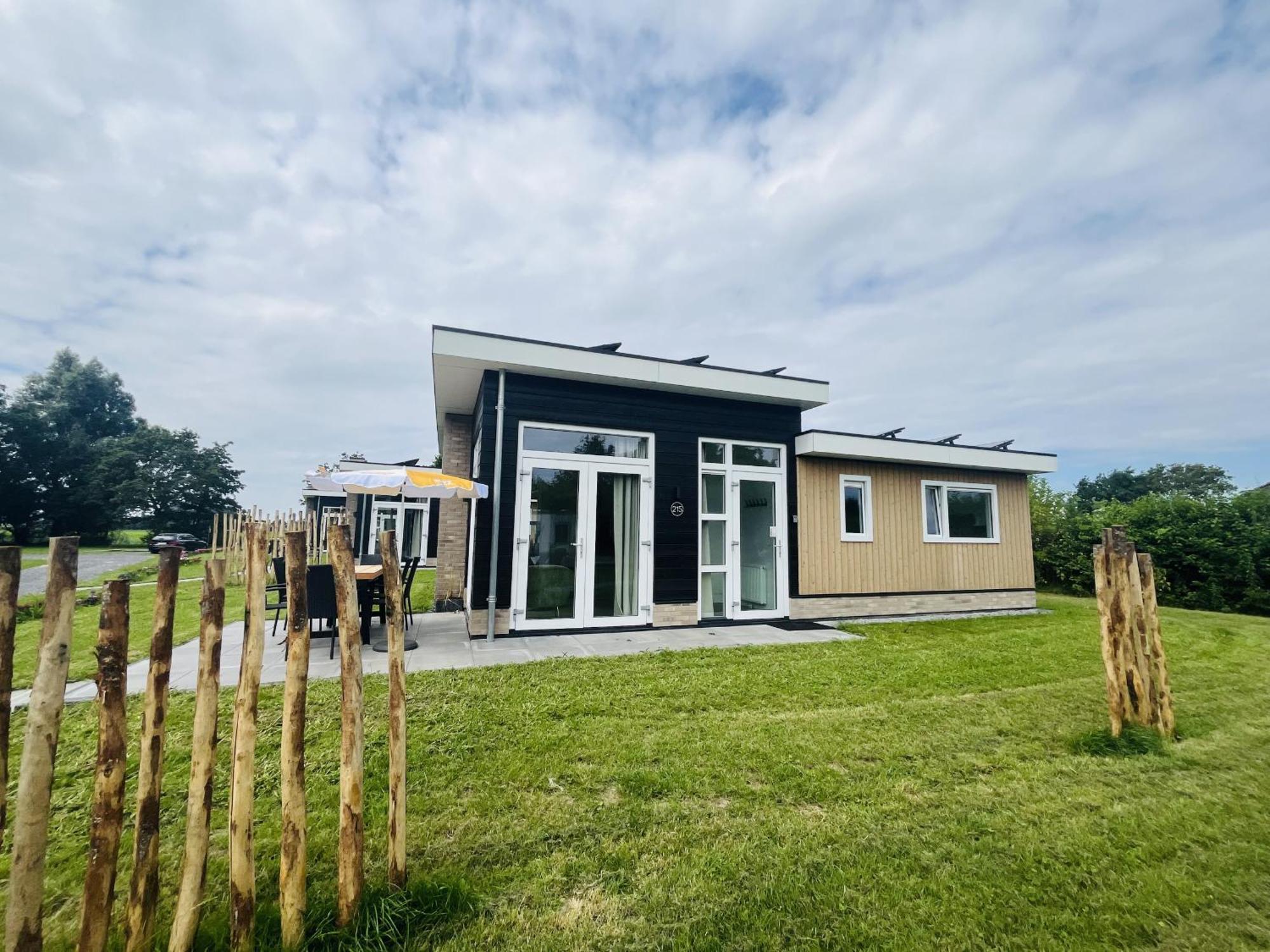 Bungalowpark De Horn - Floresta 213 Dirkshorn Exterior foto